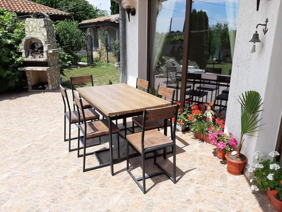 Guesthouse Oasis-Shabla ภายนอก รูปภาพ