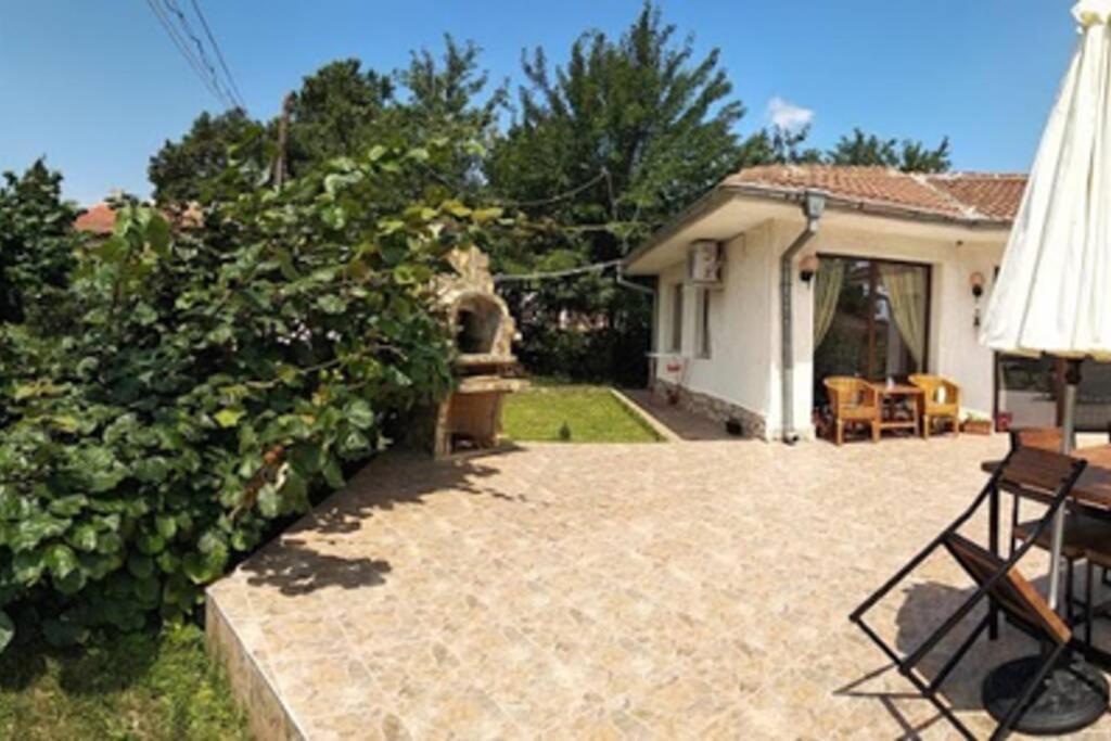 Guesthouse Oasis-Shabla ภายนอก รูปภาพ