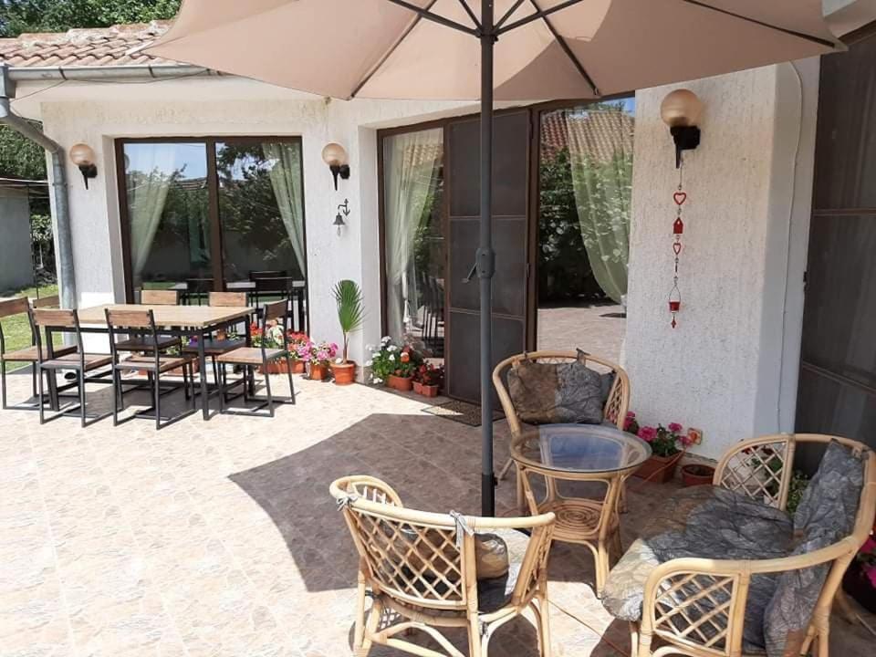 Guesthouse Oasis-Shabla ภายนอก รูปภาพ